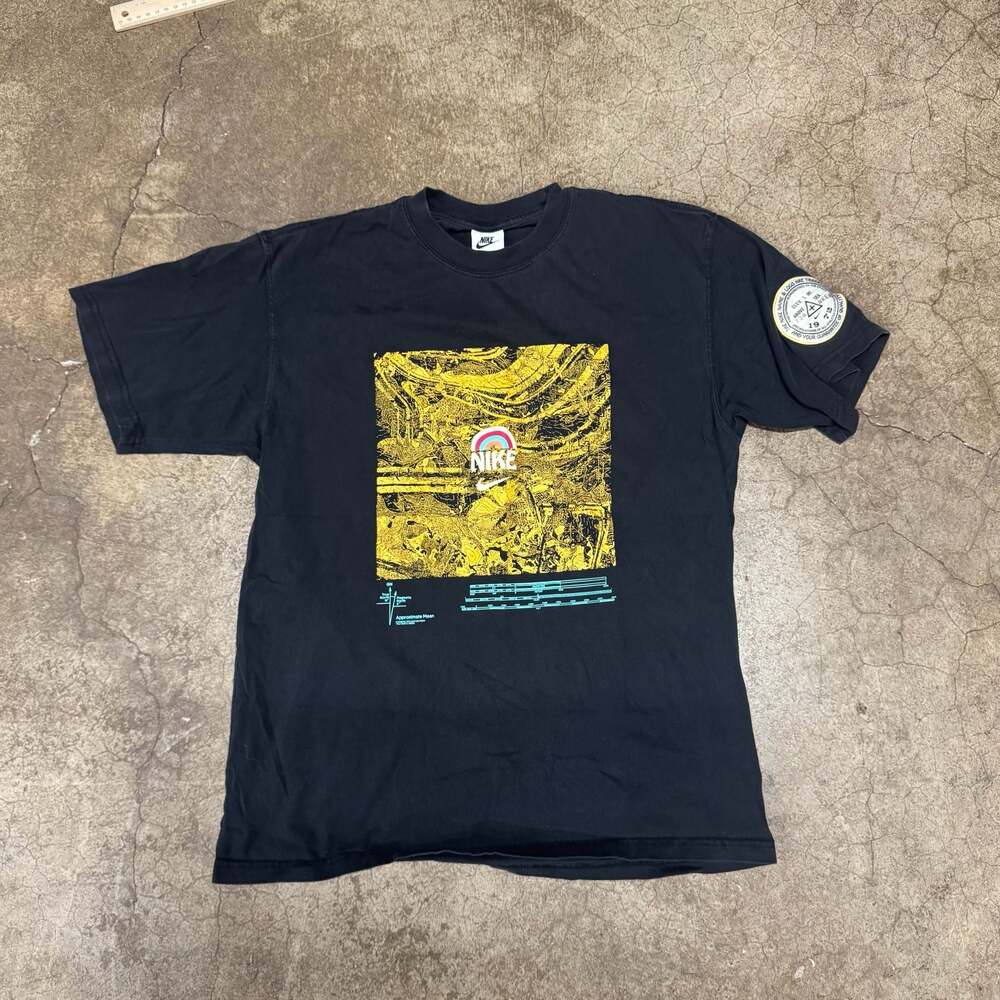 Nike The organic High Graphic T-Shirt y2k